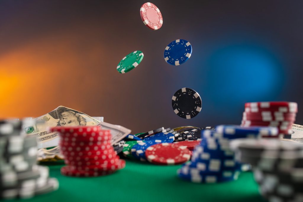 The Evolution of Online Gambling Platforms: A Comprehensive Overview